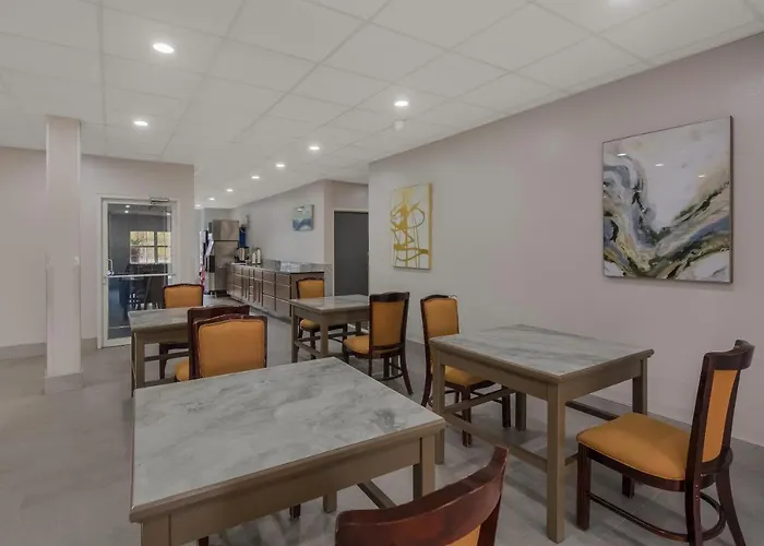 Top Upscale Casino Hotels in Lake Charles